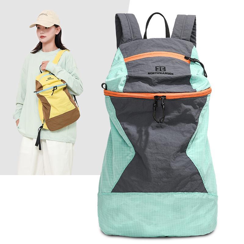 Schoolbag niche design outdoor backpack 1011 new lightweight casual fashion commuter bag lightweight mountaineering travel bag