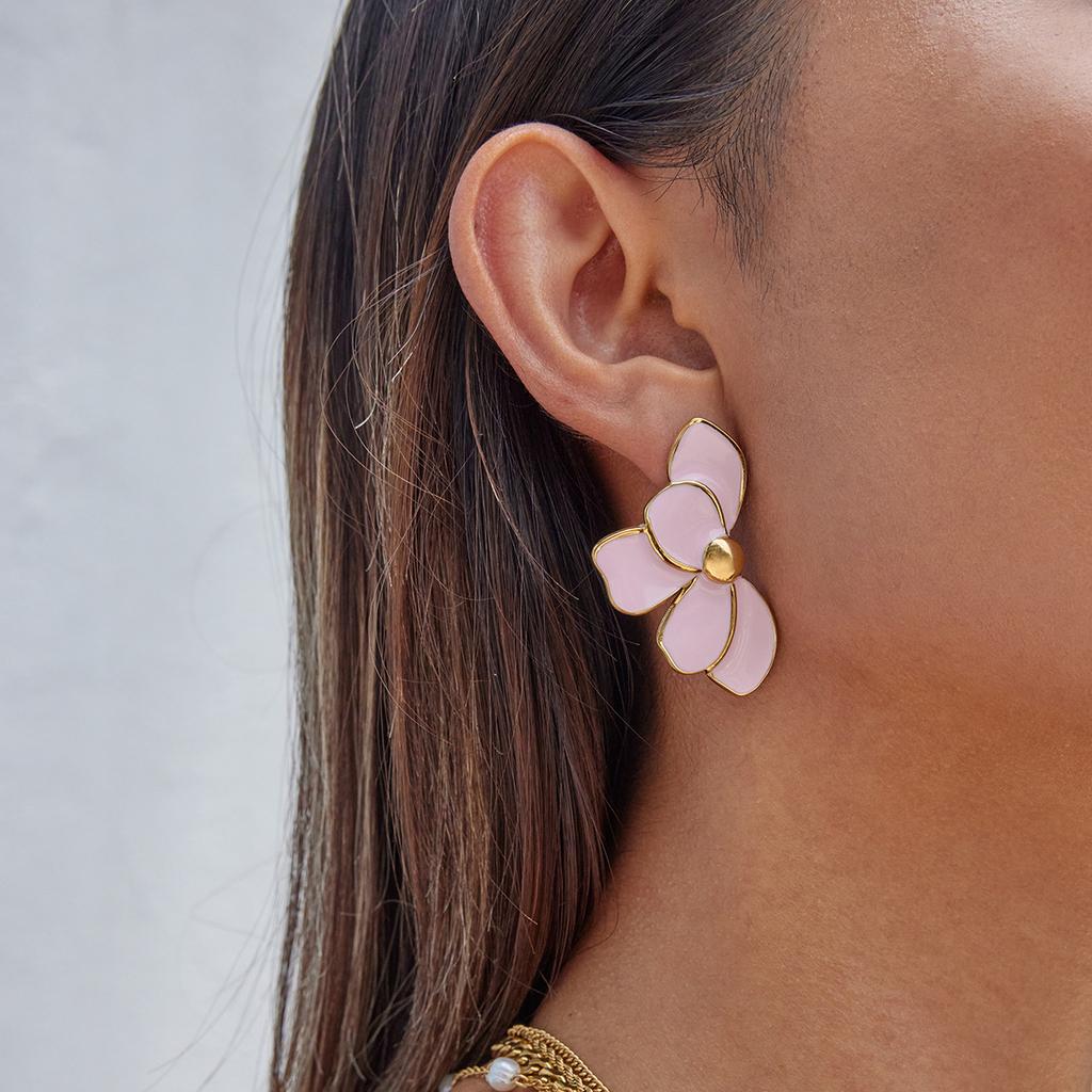 Yori Trending Stainless Steel Metal Oil Drip Flower Earrings for Women Prevent Allergy Metal Daily Summer Jewelry Accessories