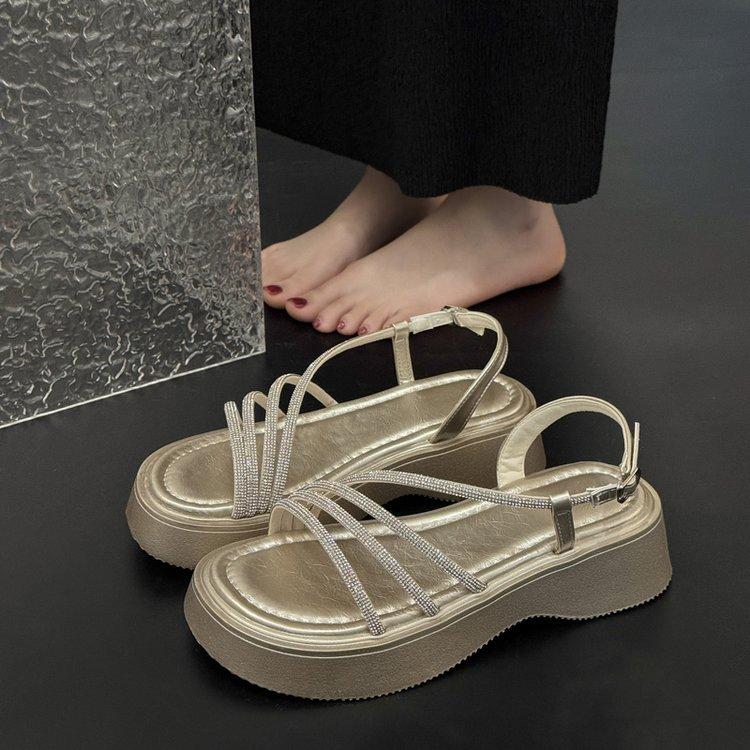 2025 summer new fashion casual temperament versatile casual fashion Internet celebrity casual comfortable rhinestone women's slippers