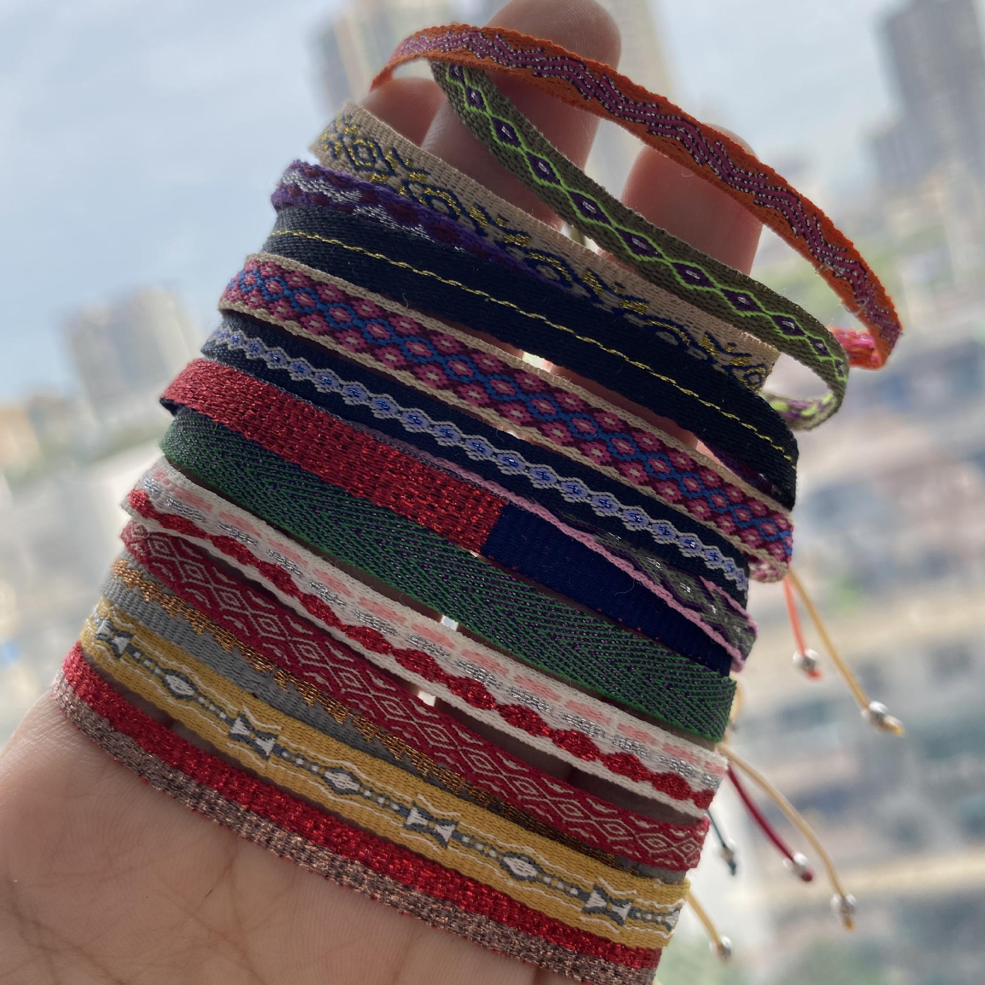 

Bohemian Woven Bracelet: Spanish Retro Court Pattern for Women, Nepal Ethnic Style Handmade Jewelry