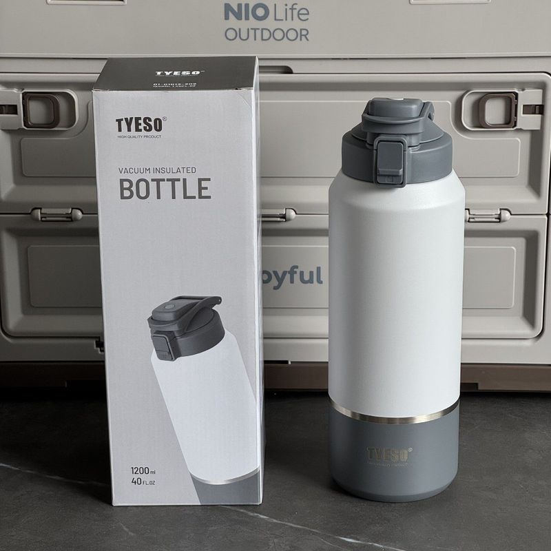 Tyeso Taishuo Stainless Steel Portable Sports Water Bottle 2000ml Large Capacity Thermos Cup Outdoor Portable Direct Drinking Cup
