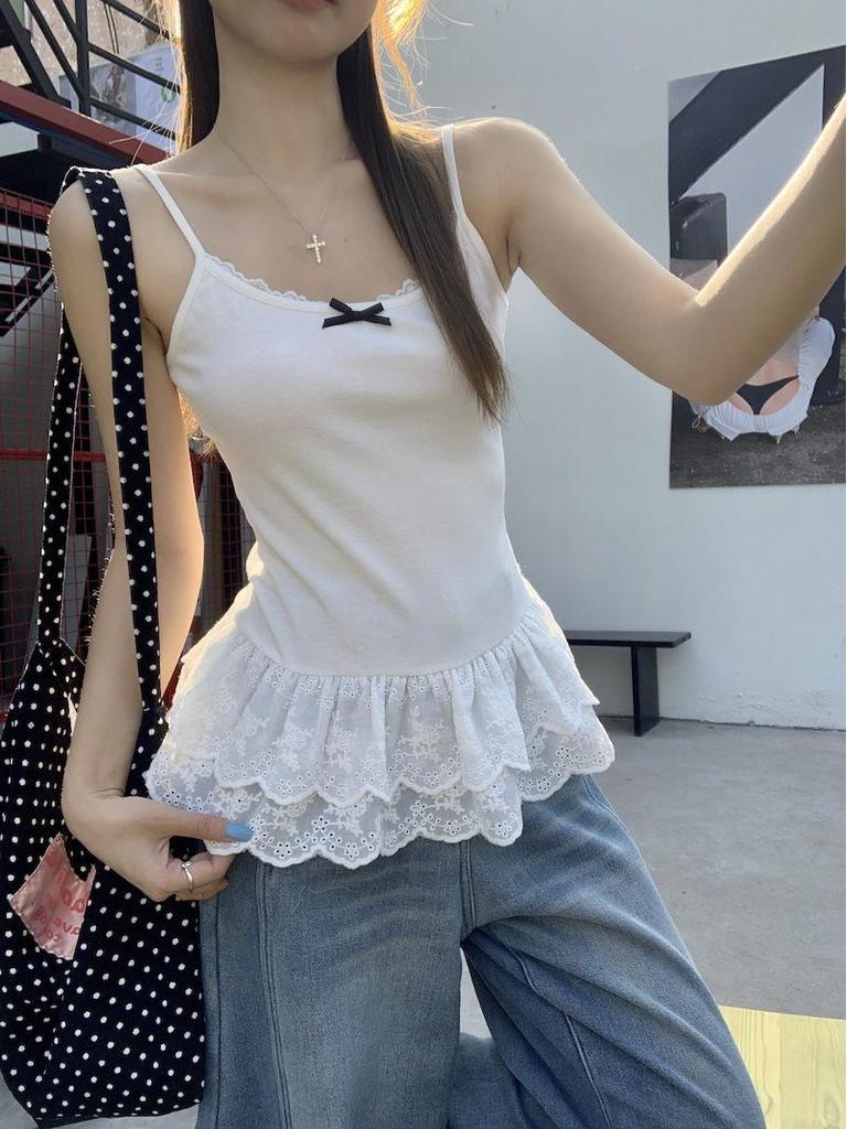 White Dopamine Bow Lace Camisole - Sweet & Spicy Slimming Top for Women