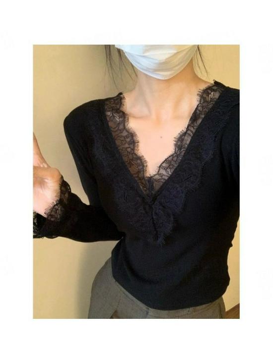 Trendy 2025 Autumn/Winter Women s Velvet Lace Patchwork V-Neck Long Sleeve Top Small