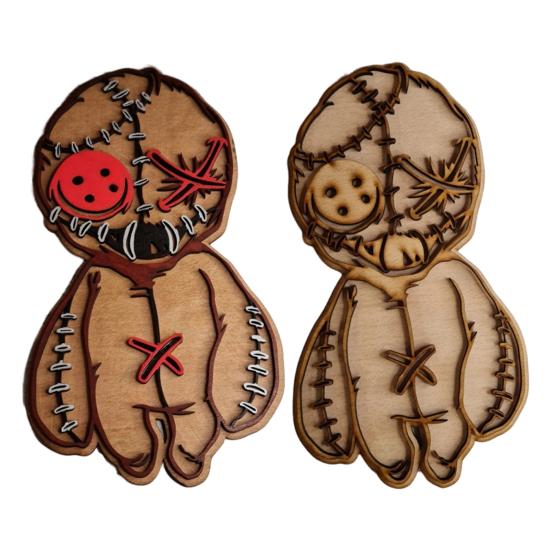 Yousheng Voodoo panenka Dřevěná cedule Strašidelná nástěnná dekorace Rustikální voodoo panenka cedule pro Halloweenskou dekoraci Dveře Stěny