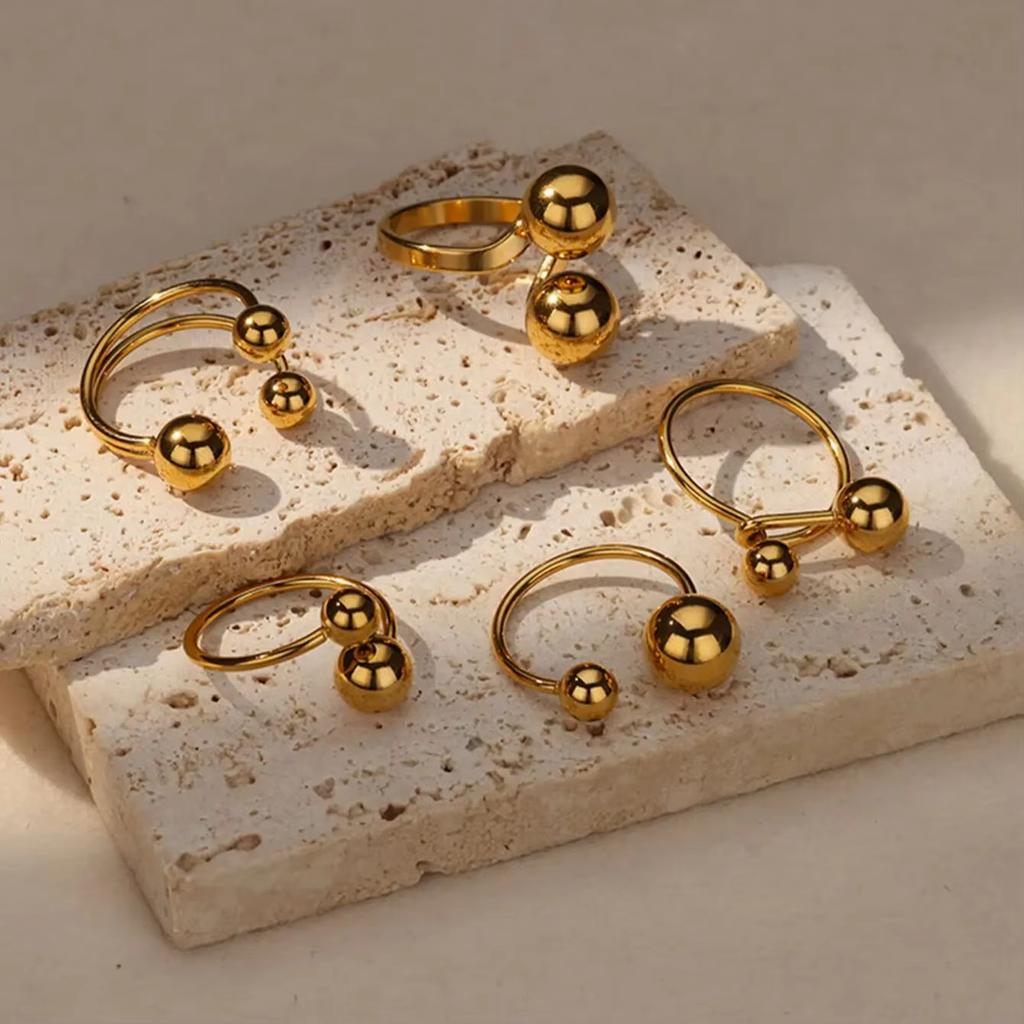 Spherical Personality Ring Women's Gold Steel Size Ball Ring Premium Niche Accessories