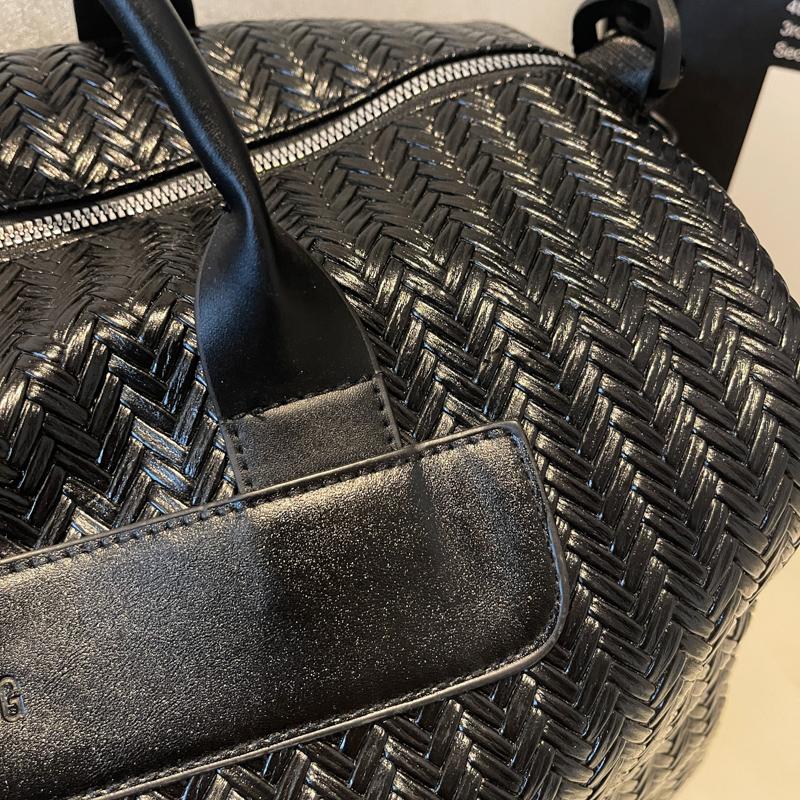 Travel Bag Women's Large Capacity Fitness Bag Dry And Wet Separate Sports Bag Portable Luggage Bag