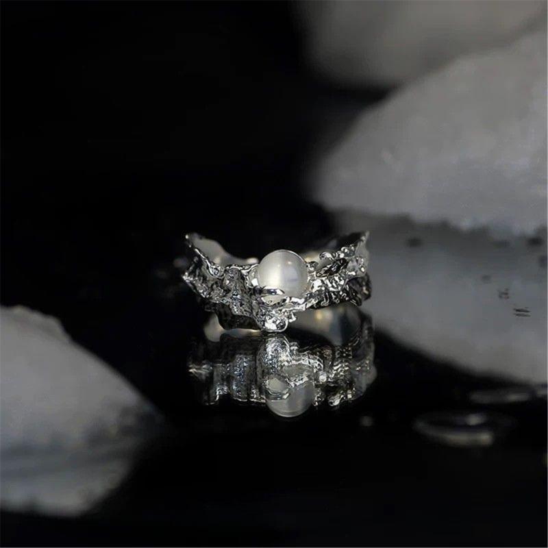 Sturdy Quality Sun and Moon Rings Stylish Sun and Moon Rings For Fashion Enthusiasts Who Love Trendy Accessories