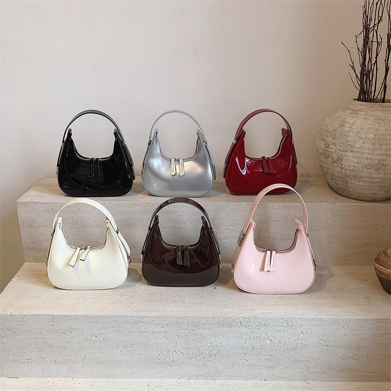 Niche design patent leather handbag women's new spring fashion versatile shoulder bag underarm bag