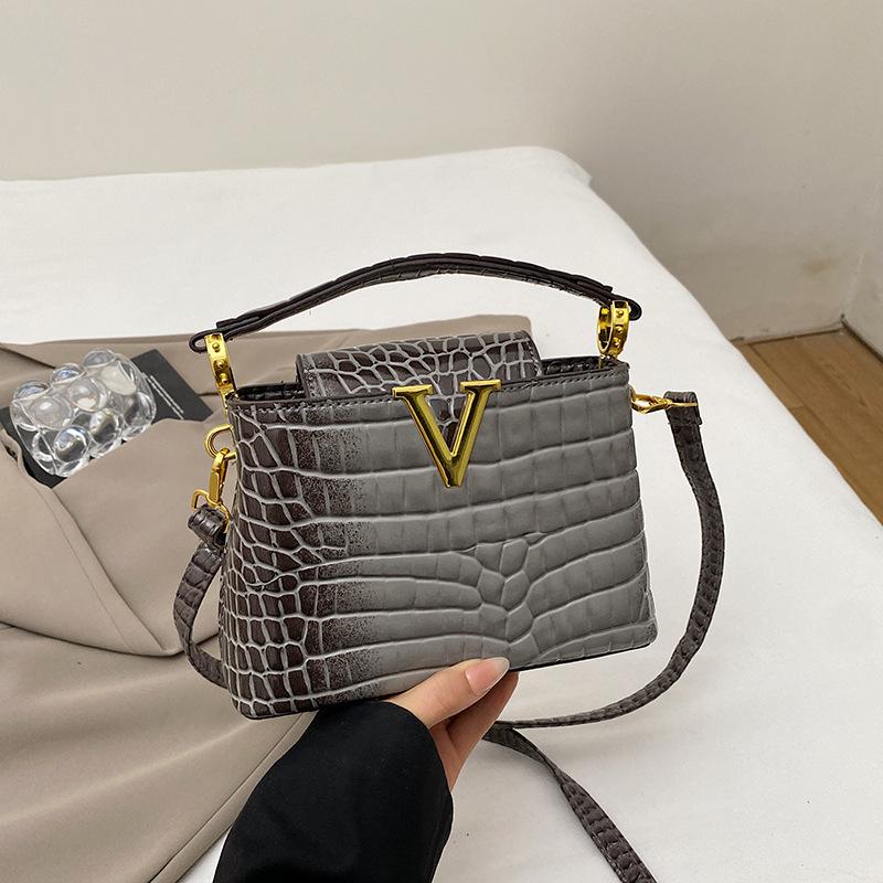 New High-end Light Luxury Crocodile Pattern Capu Lady Bag V Portable Shoulder Women's Bag