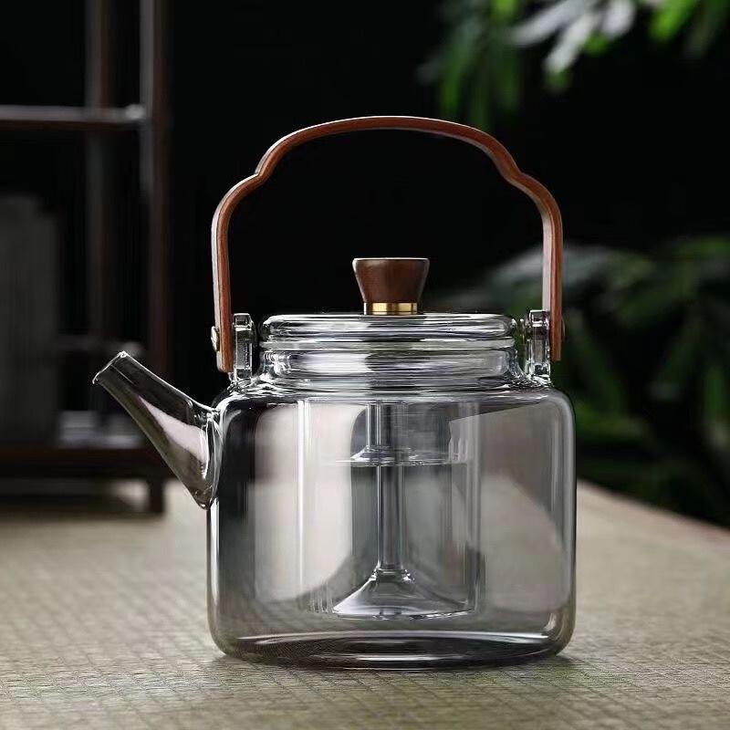 

Cha Xun High Borosilicate Glass Teapot with Walnut Handle