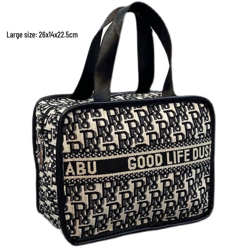 MDNG Houndstooth Portable Makeup & Mommy Bag