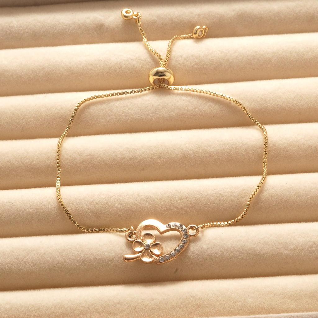 Heart-shaped Rhinestone Four-leaf Clover Adjustable Bracelet - Elegant Women's Fashion