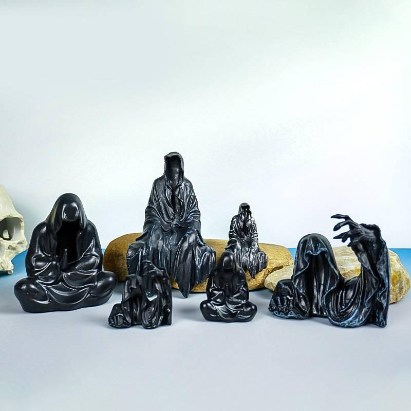 Lord Mysteries Of Black Robed Gothic Tabletop Decoration Artware Pvc Toy Gift