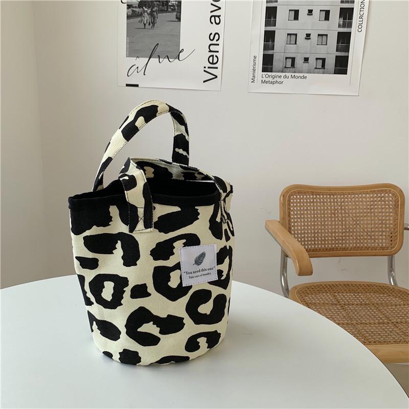Borsa a Tote in Tela con Stampa Leopardo: Borsa a Spalla Beige alla Moda di Grande Capacità per Studentesse