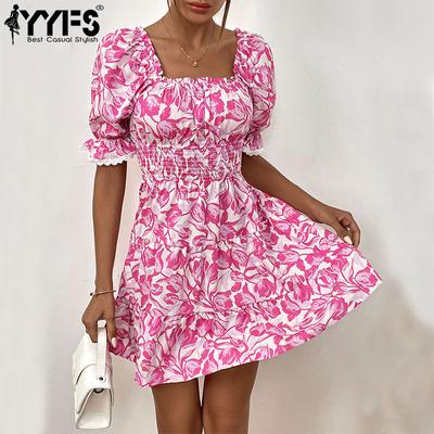 Damenmode Sommer Frühling Blumenmuster Druck Kurzarm Quadratischer Kragen Mittlere Taille Freizeitkleider