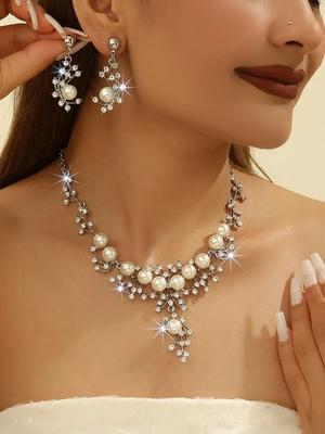 High-end Fashion Creative Pearl Necklace And Earring Two-piece Set