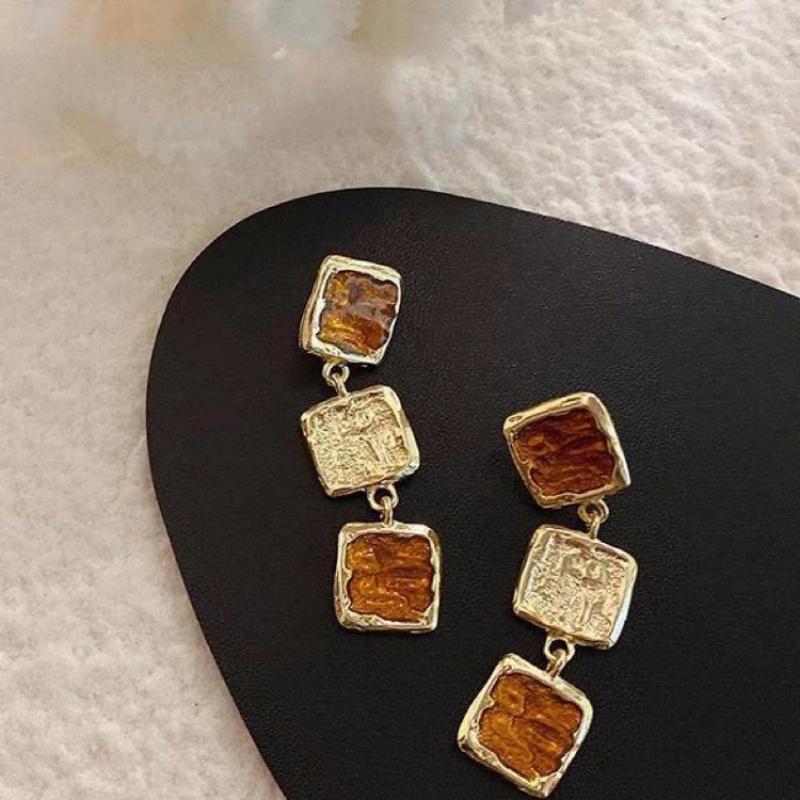 

Vintage Multi-layer Square Drop Earrings for Women Exaggerated Metal Irregular Geometric Personality Earrings Party Jewelry Gift коричневый