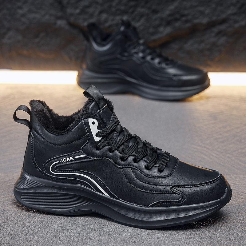 Winter new casual extra large size velvet thickened warm cotton shoes medium top leather sneakers