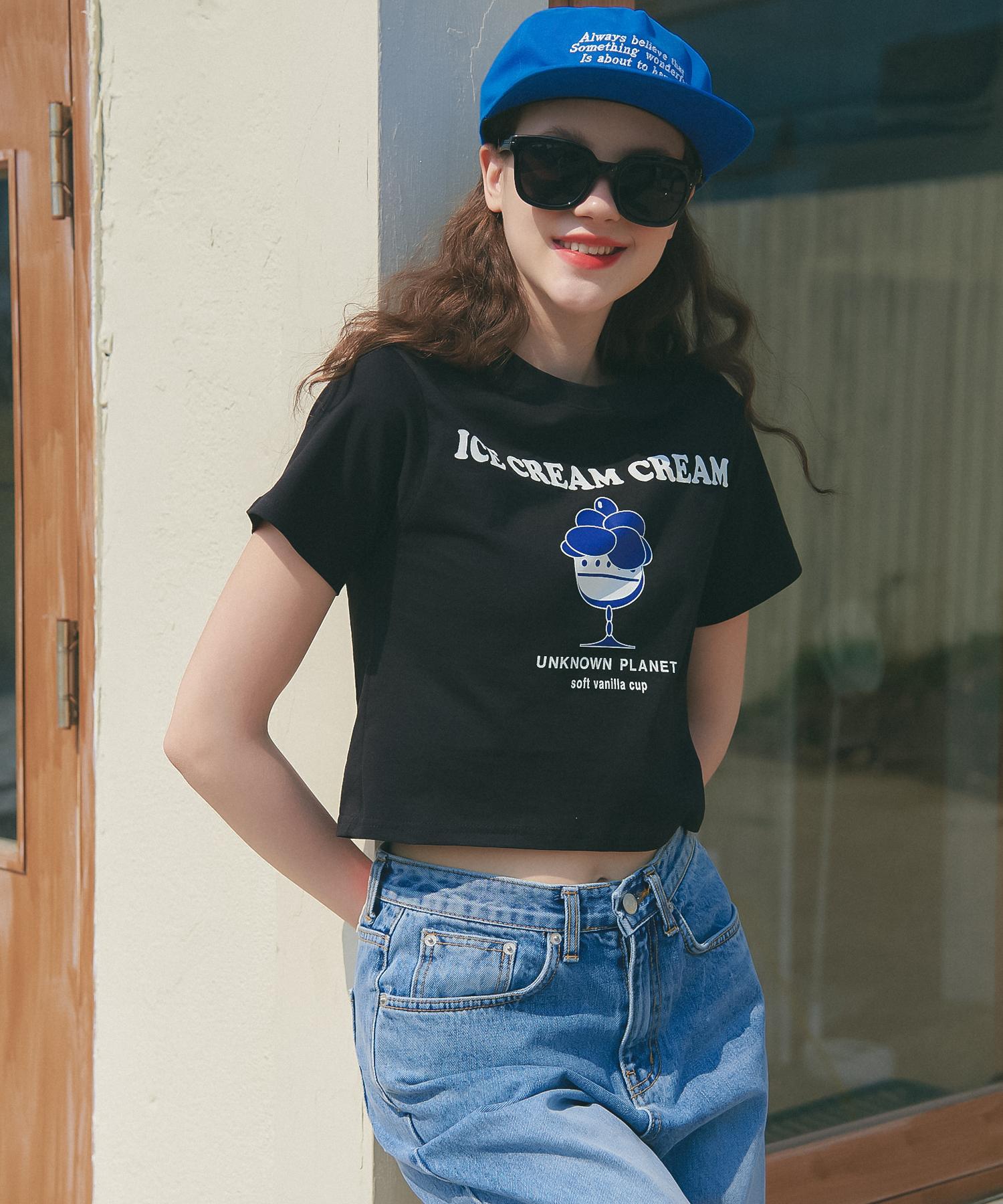 Unknown Planet Up-261 Ice Cream Crop Top Black Size