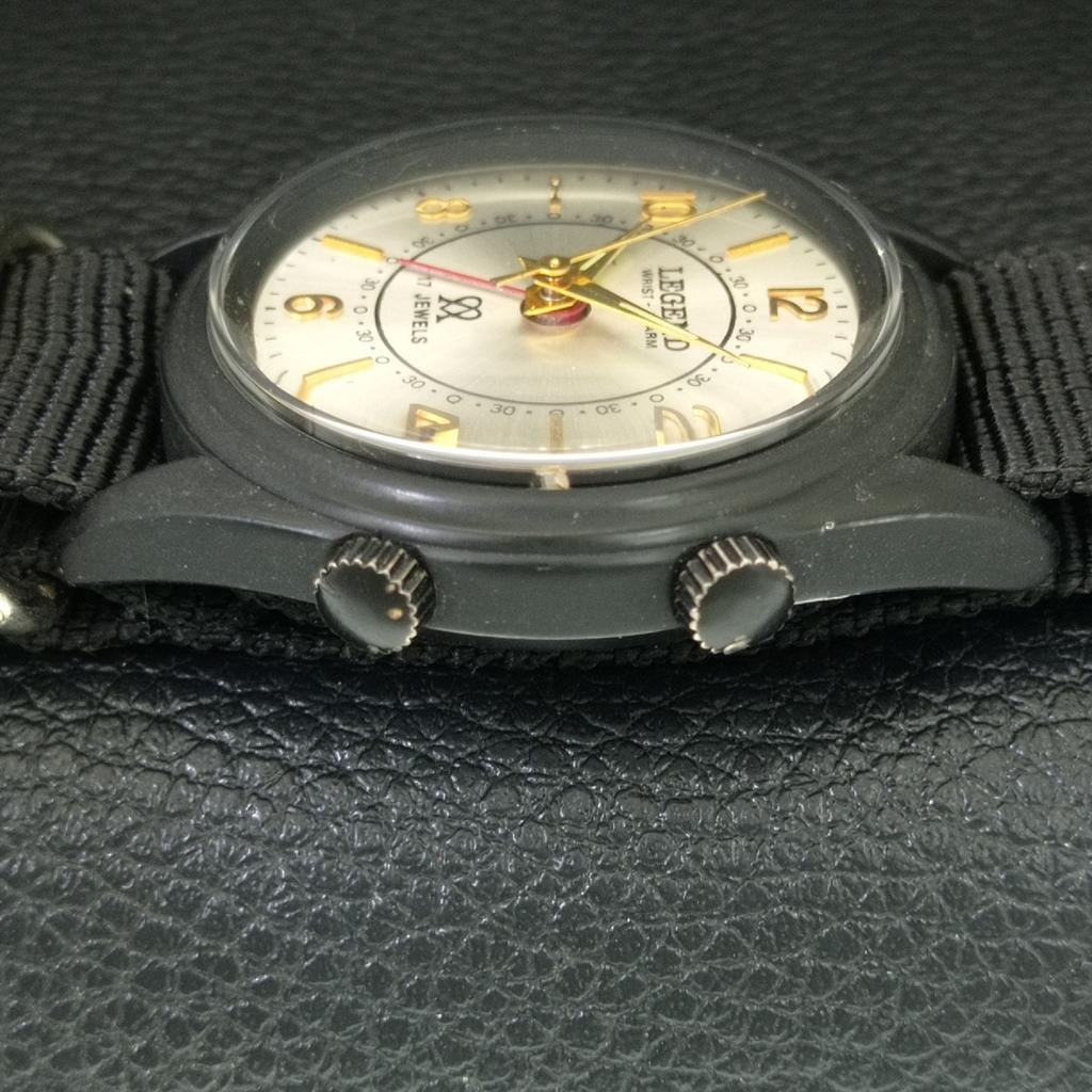 VINTAGE LEGEND HAND-WINDING SWISS MENS REFURBISHED ALARM WATCH A707529-1