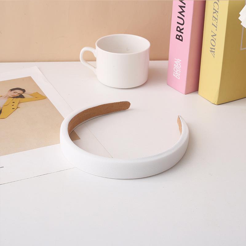 Bentiță de vară franțuzească 2025: Bandă de Păr Elegantă pentru Spălat Fața și Clips de Păr pentru Femei