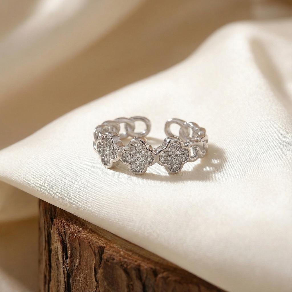 High-end Four-leaf Clover Open Ring Exquisite Workmanship Long-lasting Accessible Luxury Classy Versatile Open Ring