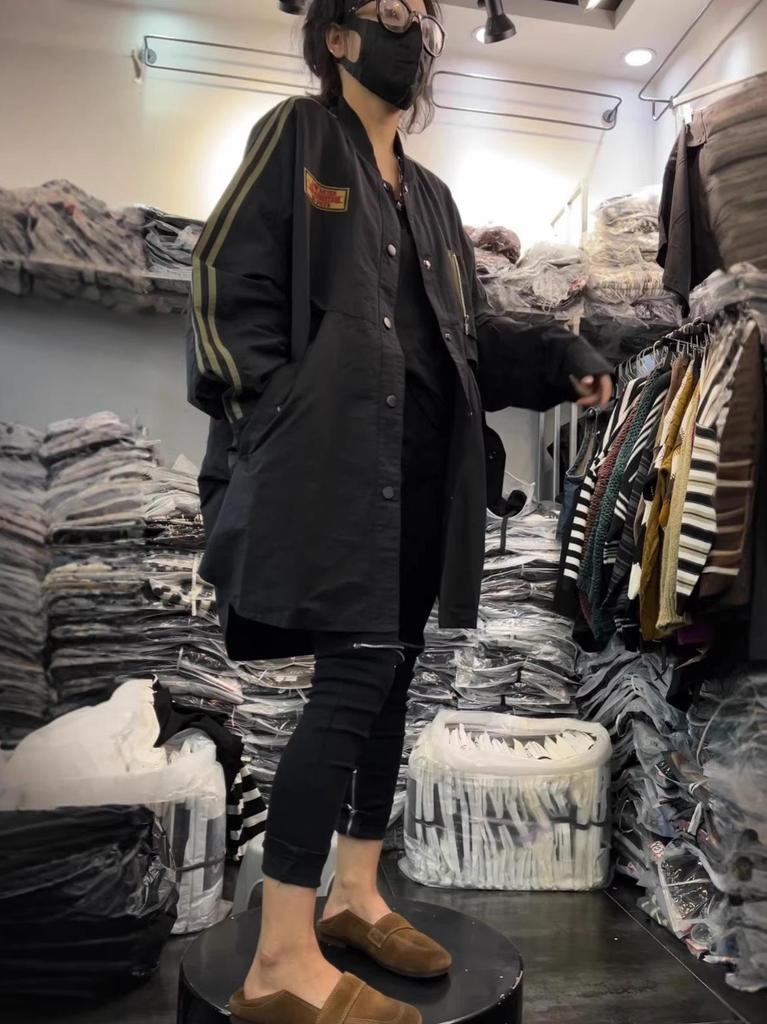 2026 European Women's Mid-Length Oversized Windbreaker: Casual, High-End Fashion