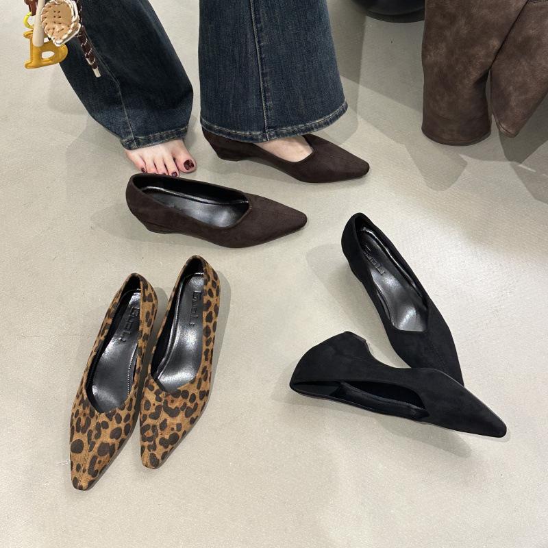 French temperament black single shoes women's shoes 2025 new spring and autumn winter pointed high heels