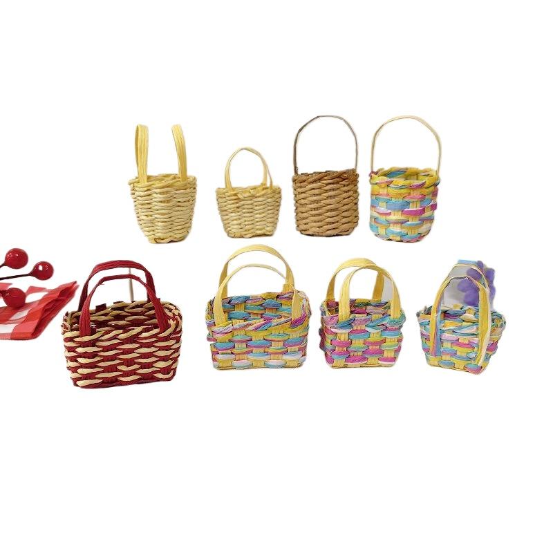 1Pc Mini Woven Storage Basket - Dollhouse Miniature Model Flower Basket, Scene Props Carrying Basket for Daily Necessities Decor