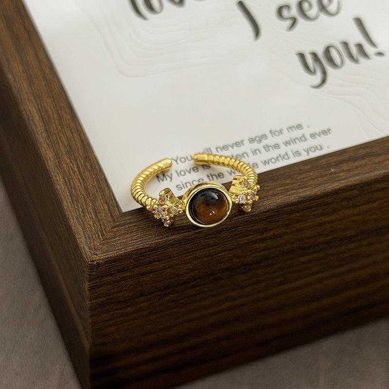 Fashion Temperament Maillard Retro Hong Kong Style Imitation Tiger'S Eye Stone Open Ring Women'S Irregular Light Luxury Personality Index Finger Ring