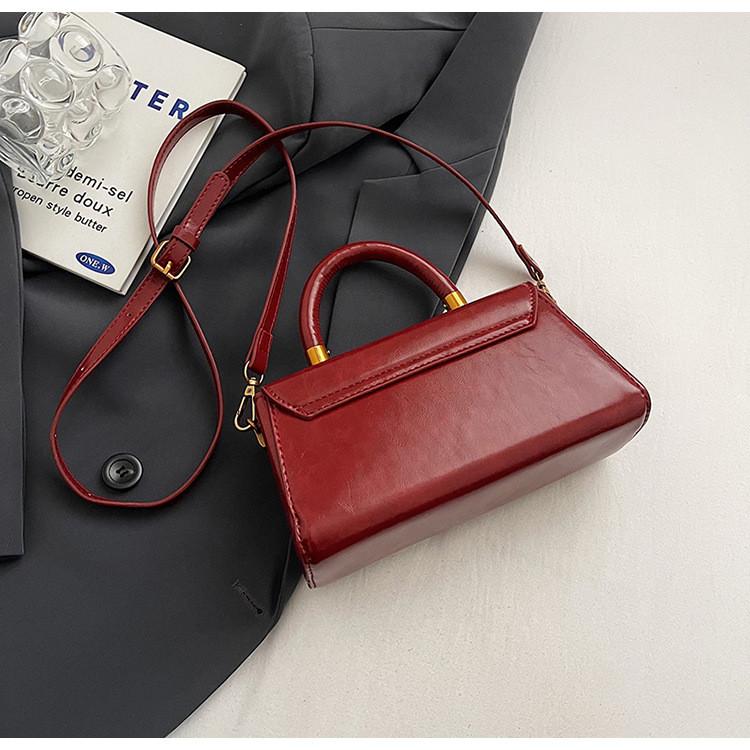 Ielgy Autumn Winter Portable Commuter Bag Trendy Retro Small Square Bag All-Match Multifunctional One-Shoulder Messenger