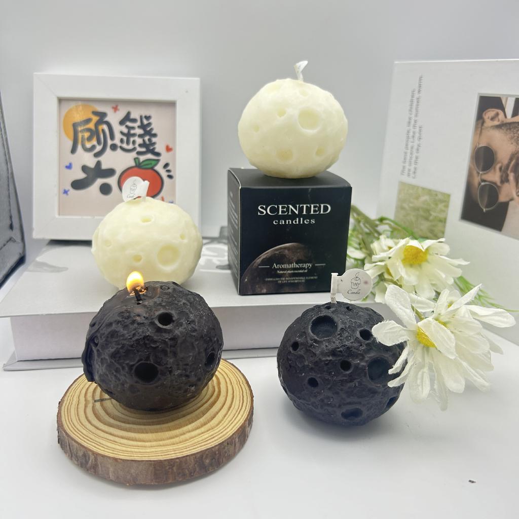 Mid-Autumn Moon Aromatherapy Candle Mid-Autumn Festival Creative Souvenir Gift Candle Black Styling Scent Wax