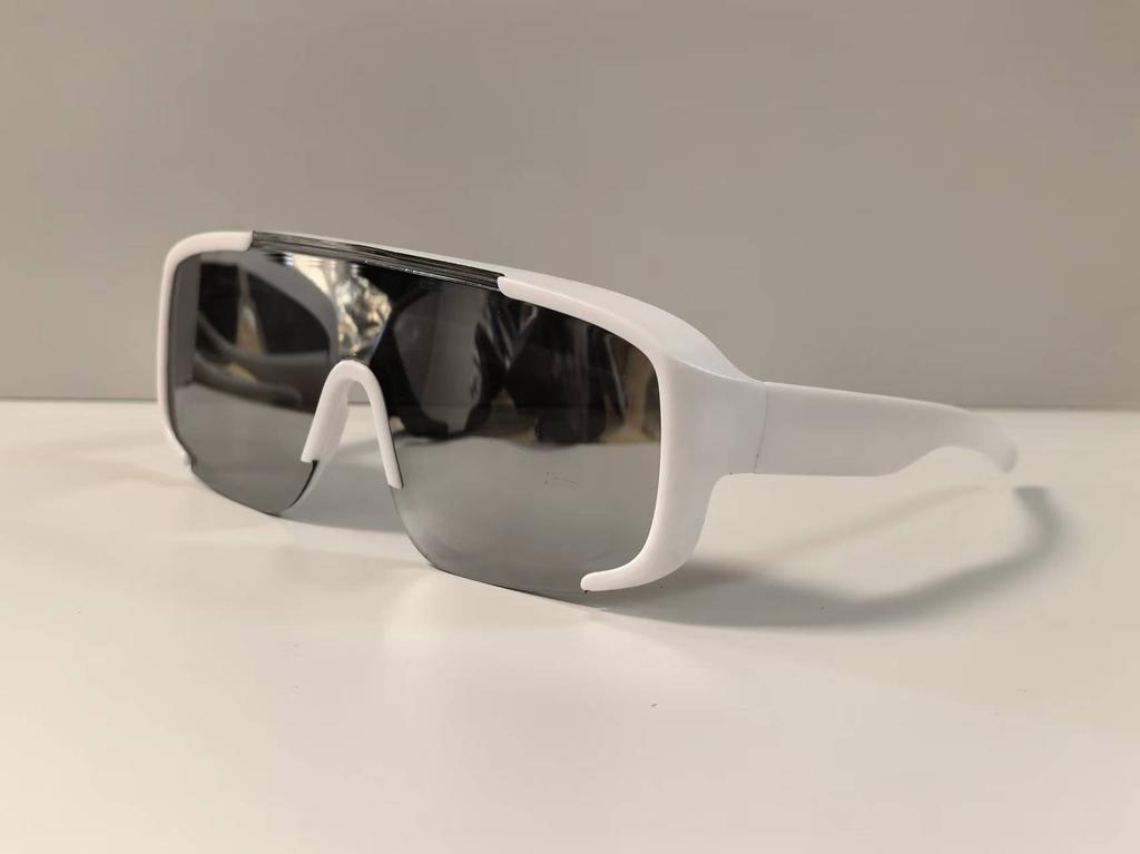 BMW Cross-border outdoor cycling windproof and sandproof glasses set colorful sunglasses all-in-one face-revealing high-end sports sunglasses