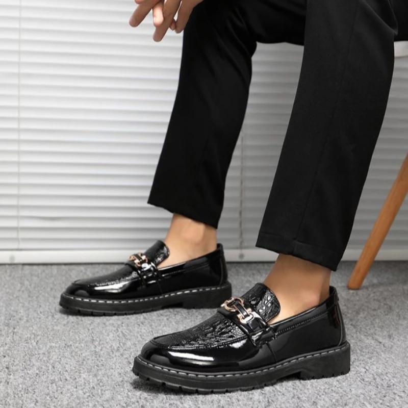 Fashion Male Casual Shoe Round Toe Black Men's Leather Shoes Non Slip and Waterproof Comfortable Slip-on New In Designer Luxury Sale Pu