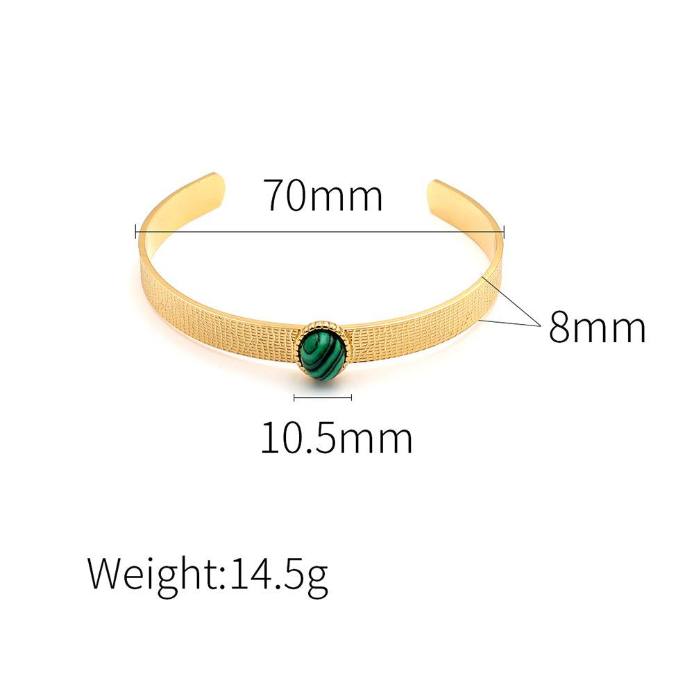 

Jewelry Ing Titanium Steel Inlaid Turquoise C-Shaped Open Bracelet Does Not Fade Personalized Light Luxury Titanium Steel Jewelry Women золотий
