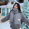 Plaid scarf women's autumn and winter new Korean thickened British style shawl high-end atmosphere warm scarf