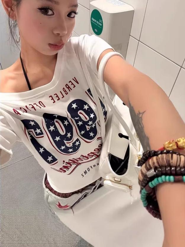 Amerikanisches Retro-Sternenprint-Einschulter-Freizeit-Schlankheits-Top für Damen - 2025 Edition