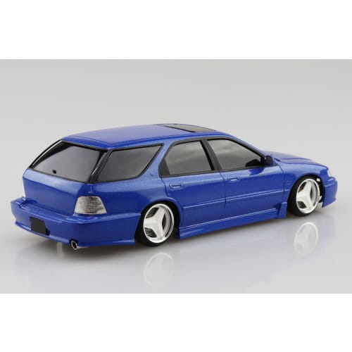 Aoshima Bunka Kyozai 1/24 The Tuned Car Series No.94 Honda CF2 Accord Wagon Smoothing Specification '96 Plastic Model Kit (Automobile)