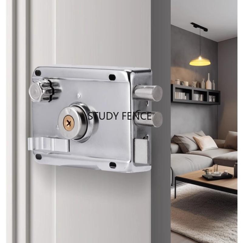 1 Set of Old Style Exterior Door Lock Set Anti-theft Door Lock Indoor Iron Door Lock with A Key Household Hardware Accessories