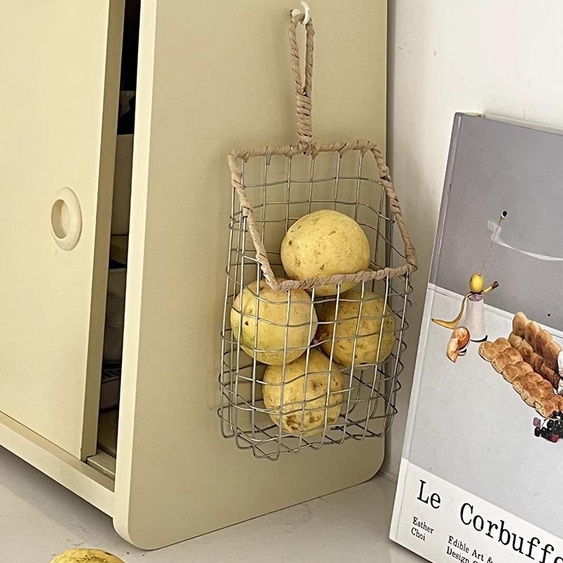 Minimalist Nordic Iron Wall-Mounted Bookshelf & Magazine Rack