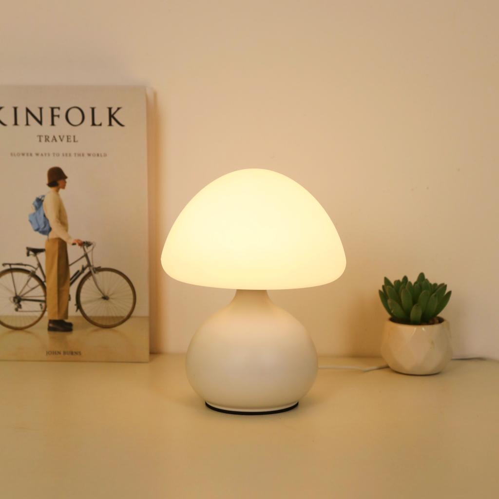 Modern Minimalist Mushroom Table Lamp Three Color Switching Infinite Dimming LED Atmosphere Lamp for Home Bedroom Bedside Decor