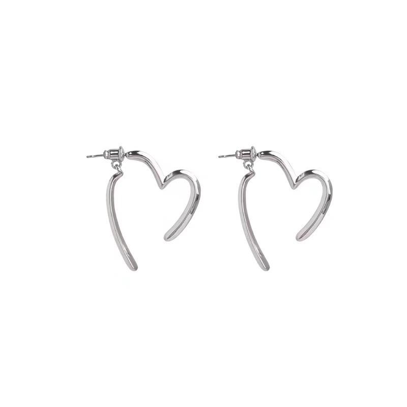 Gold-Plated Heart Earrings: Simple S925 Silver Hoops for Women