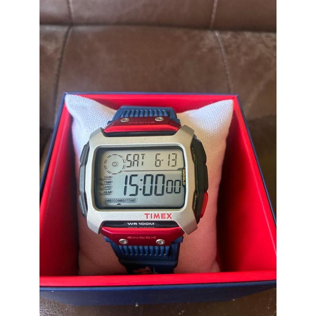 Used TIMEX Command Red Bull Cliff Diving 54mmTW5M20800