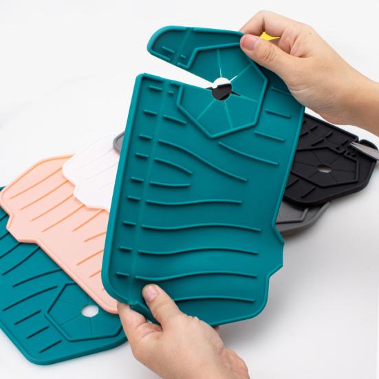 Faydalı Çift taraflı Mevcut Isı Yalıtımı Kalınlaşmış Mutfak Musluk Su Tutucu Mat Otel Su Tutucu Mat için