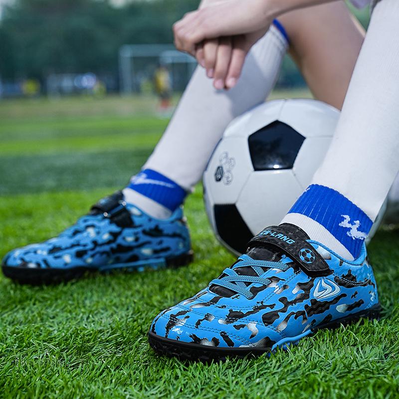 Kid's Football Boots Rubber Soft Soled Outdoor Youth Football Shoes Boys and Girls Competition Professional Training Football Shoes