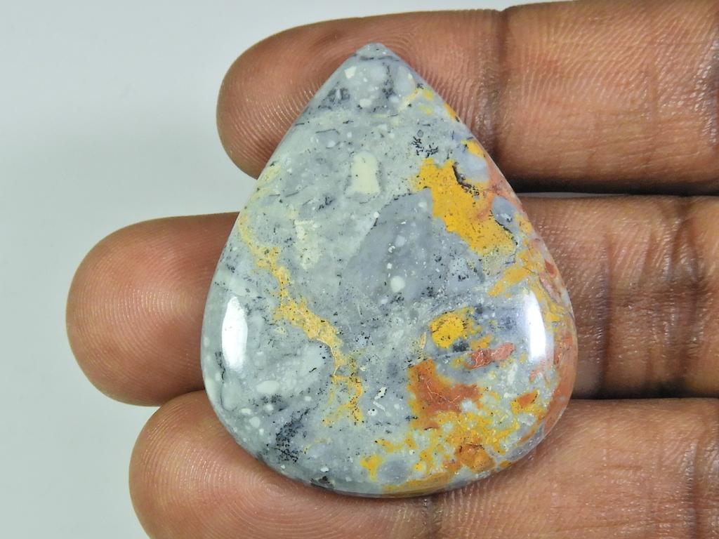 AA++ 65 ks. Volný drahokam z přírodního maligského jaspisu a hrušky, kabošon 32X39X06MM ET-144