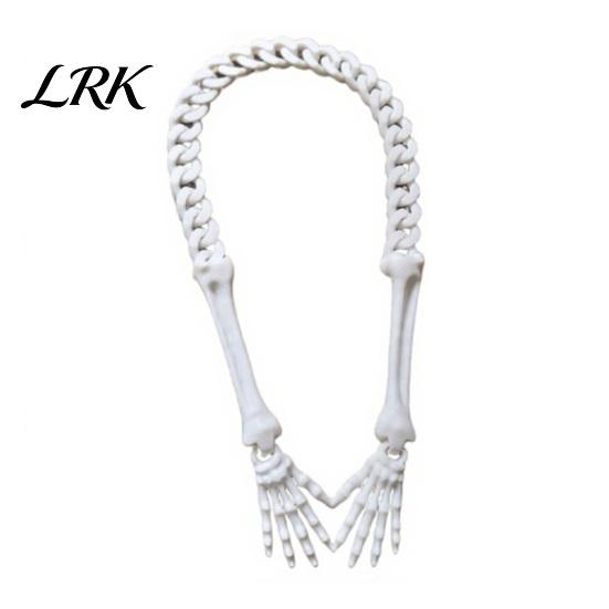 Halloween Necklace Gothic Skeleton Hand Necklace, Punk Cosplay Skull Claw Palm Choker, Costume Jewelry for Men Women