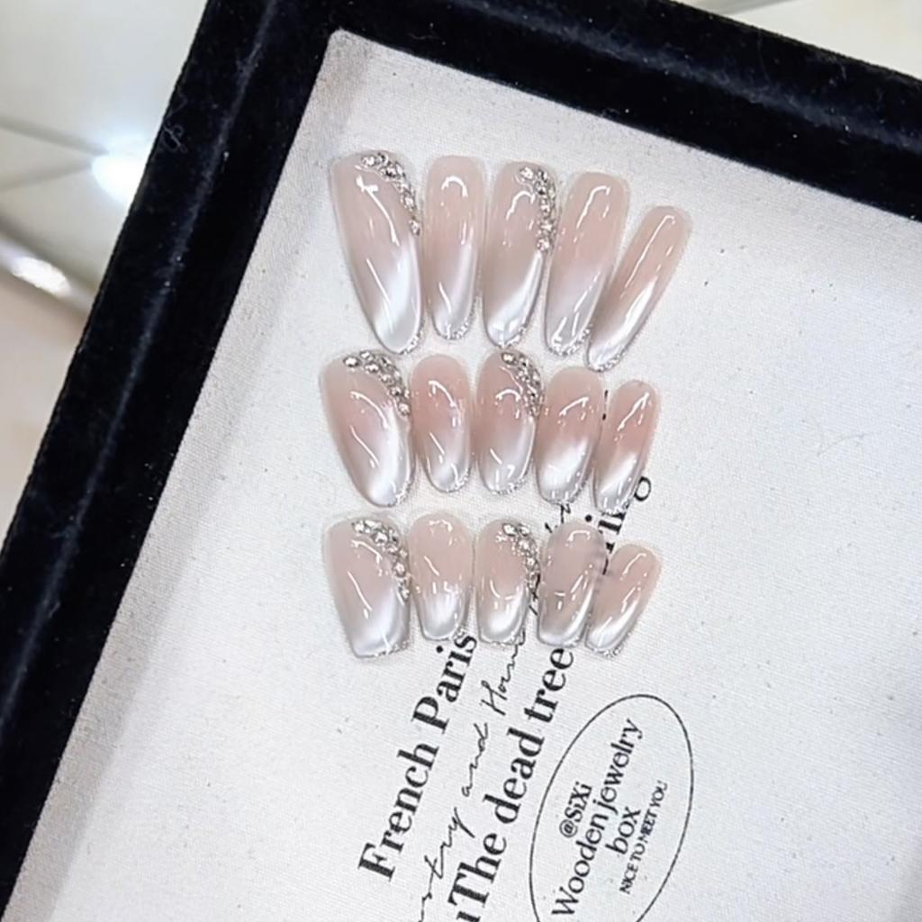 Pure Hand-wearing Armor Spring and Summer New Style Meteor Shower Wheat Ears Ice-transparent Cat Eyes Pure and Lustful Manicure