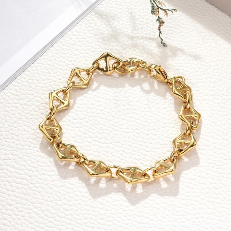 Men's Punk Thick Heavy Chain Bracelet Water-Proof Rhombic Shape Fish Bone Pendant Gold for Parties Trendy Stainless Steel