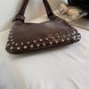 Sac Hobo en Cuir pour Femme Sac à Bandoulière Riveté avec Détail Nœud